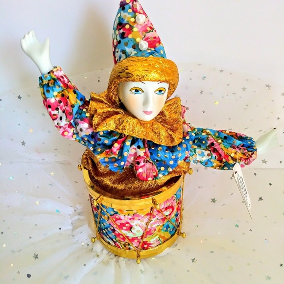 Other - MUSICAL MELODY MOVING HARLEQUIN.